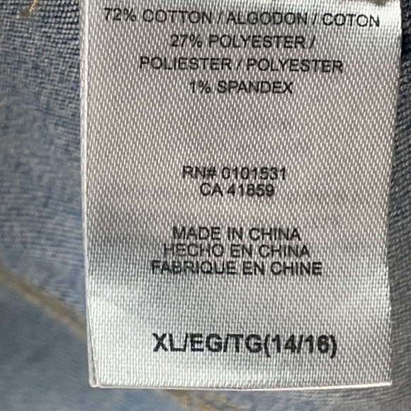 Looney Tunes Tweety Bird "Thats All Folks" Jean jacket! - Picture 9 of 9